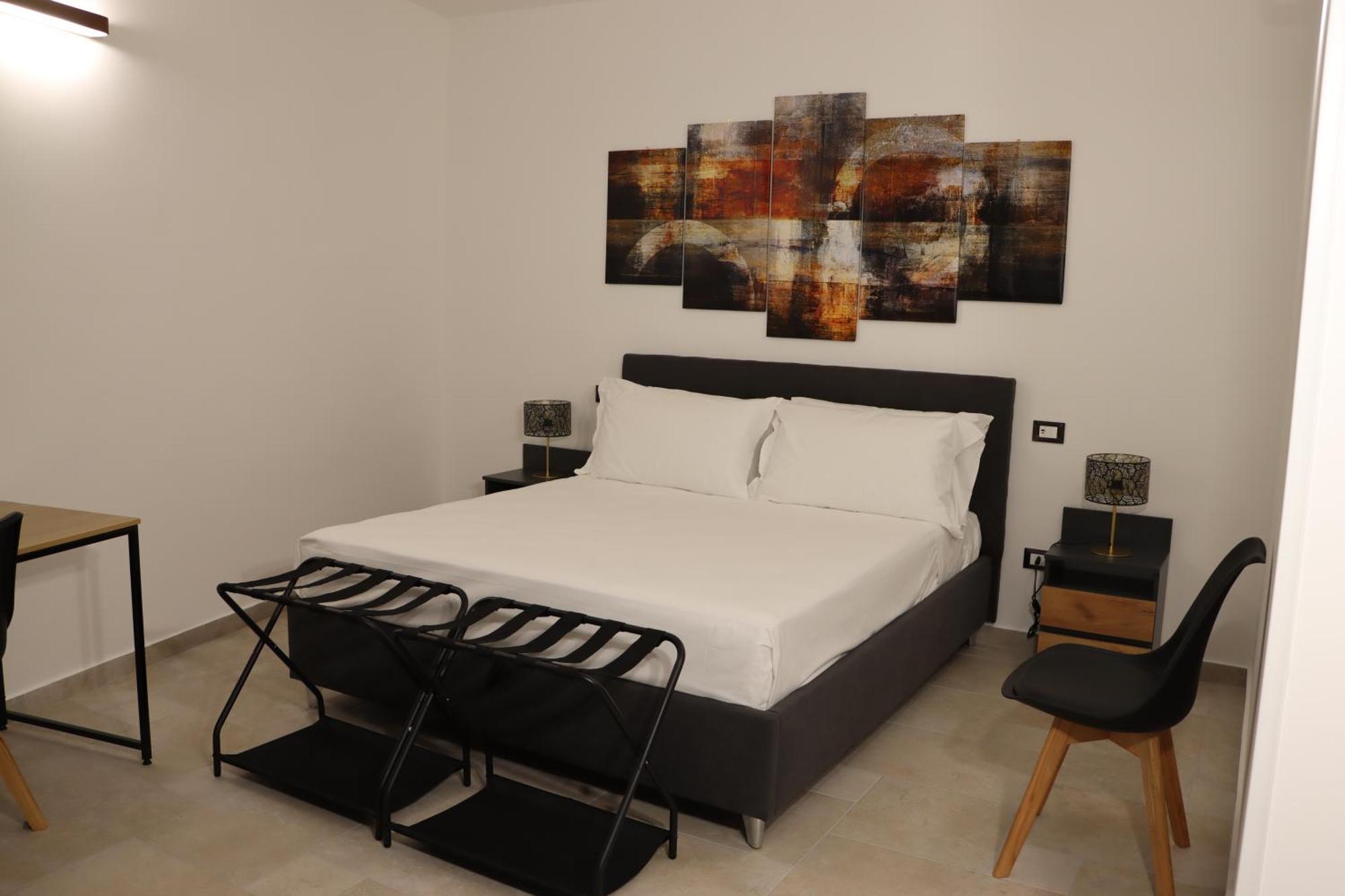 Aparthotel Sisina's *