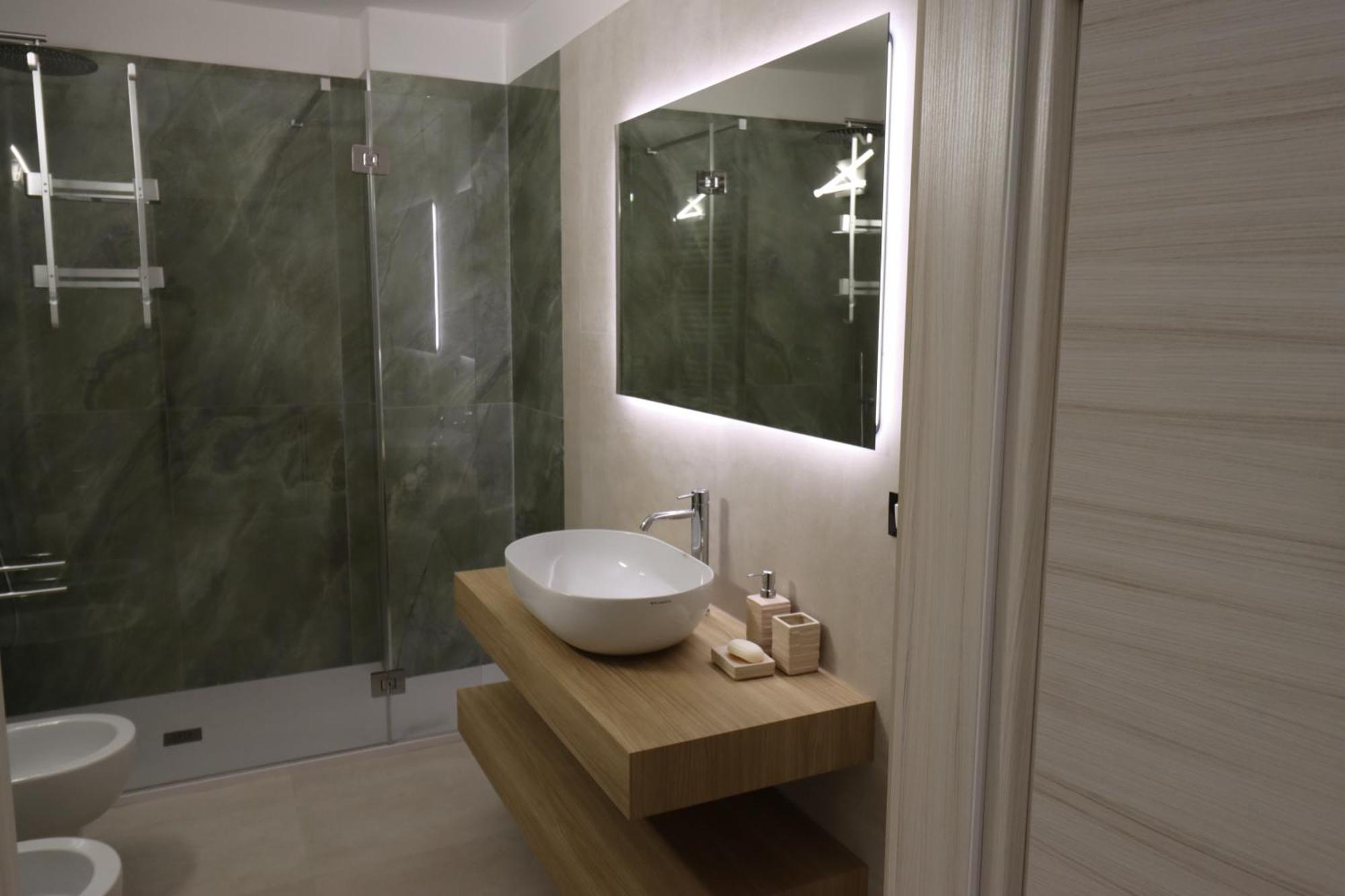Sisina's Aparthotel *